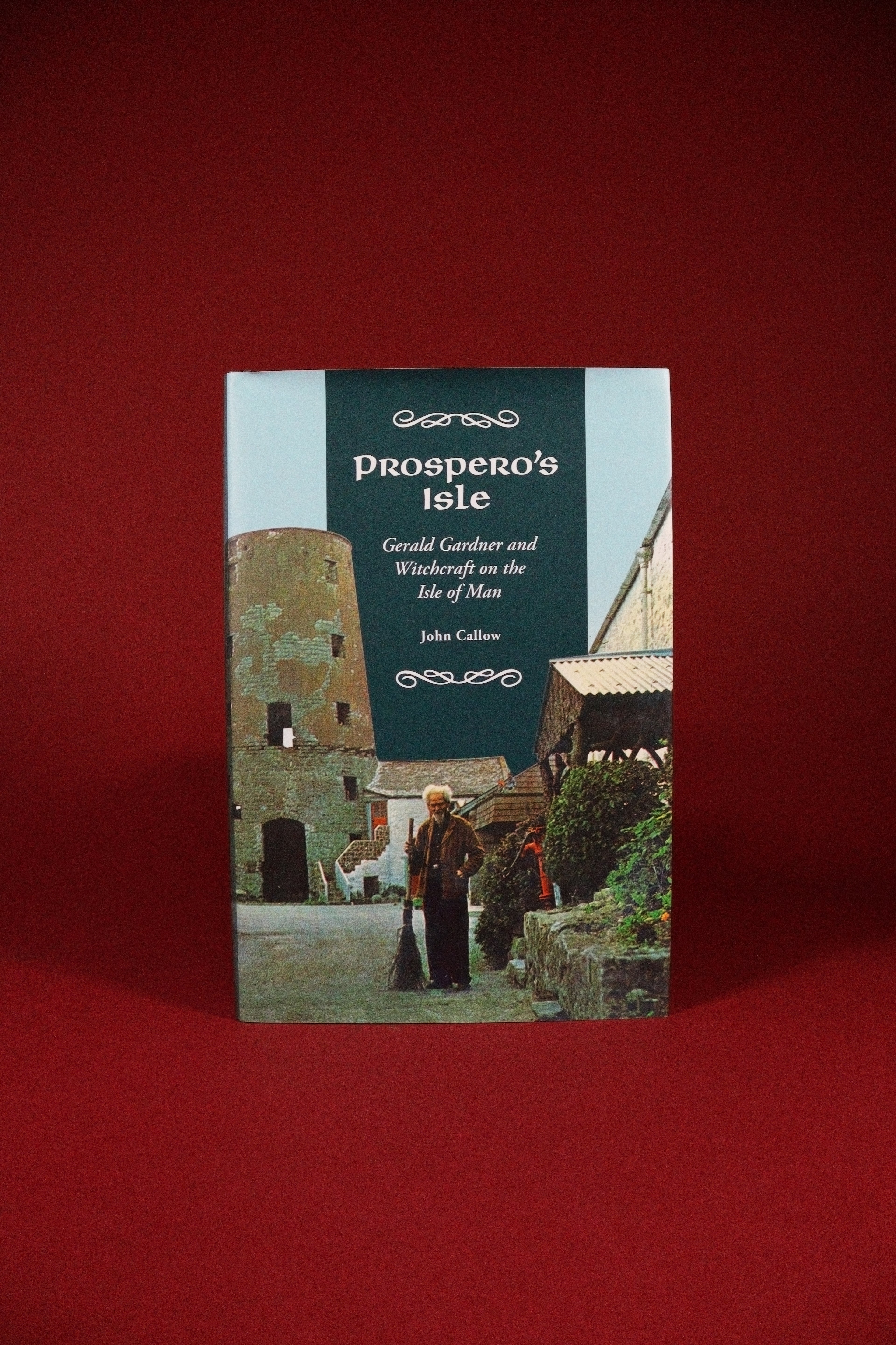 Book cover of 'Prospero's Isle' on a red background