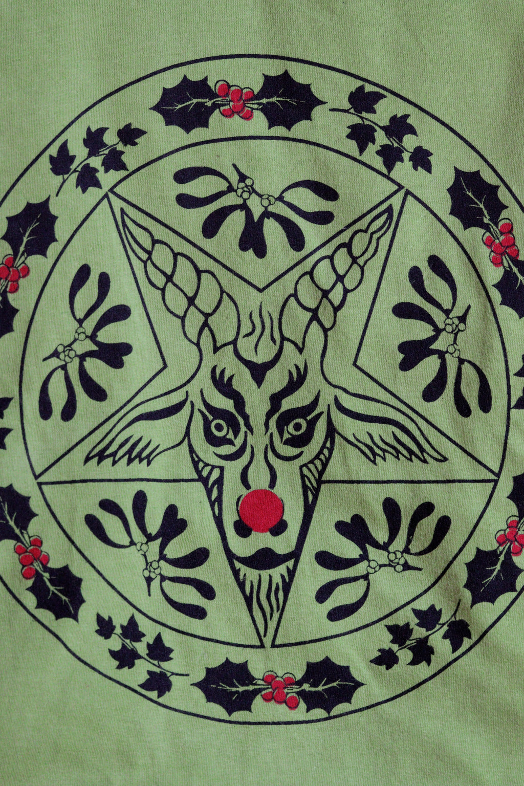 Yule Green Tshirt
