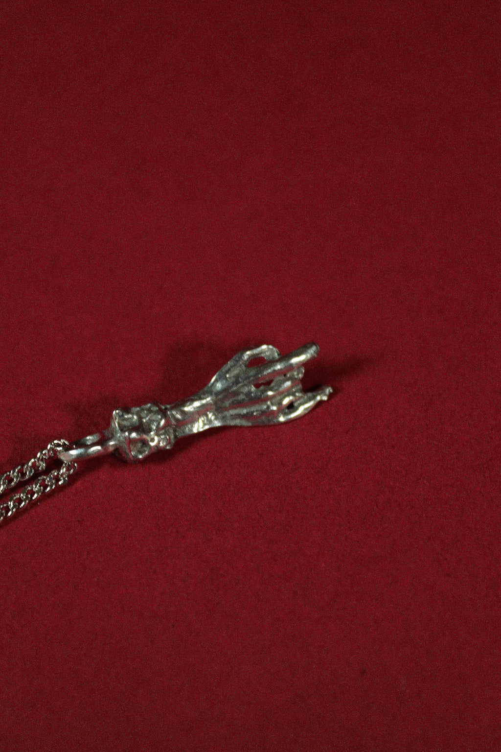 Mano Cornuto (Horns) Hand Amulet Pendant
