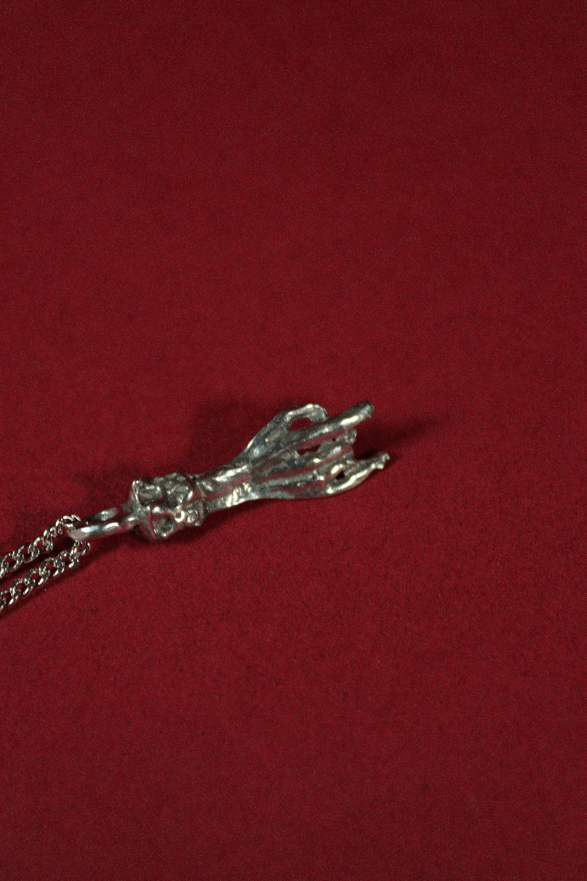 Mano Cornuto (Horns) Hand Amulet Pendant