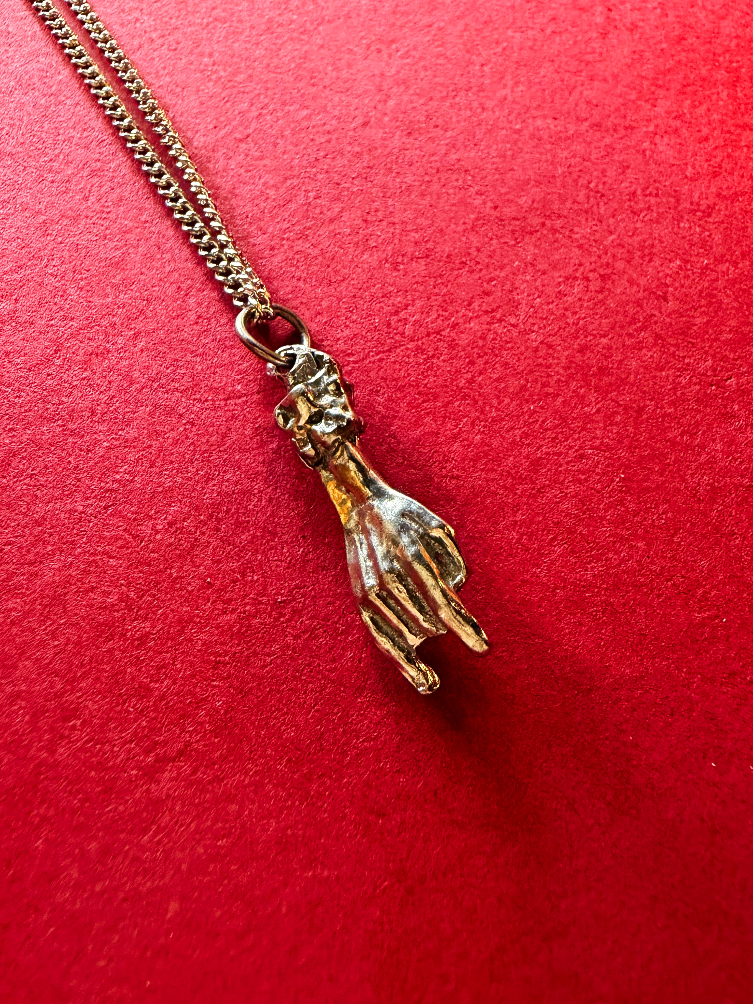 Mano Cornuto (Horns) Hand Amulet Pendant